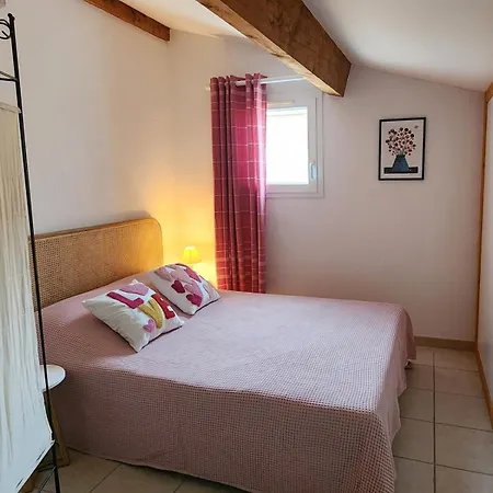 Maison Avec Terrasse 4 Pers A Pied St Pierre La Сasa de vacaciones *