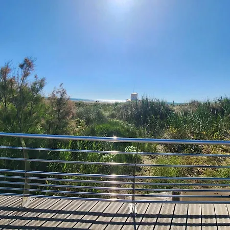 Сasa de vacaciones Maison Avec Terrasse 4 Pers A Pied St Pierre La *